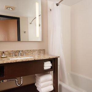 Queen Suite Two Queen Beds Sofa Bed